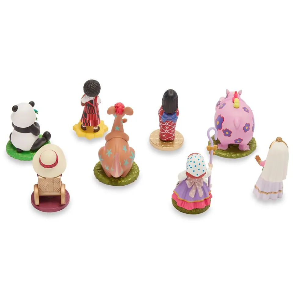 ''it's a small world'' Figure Set