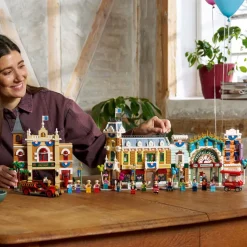 LEGO® Disney Main Street U.S.A. 43302