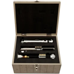 Star Wars: The Clone Wars LIGHTSABER Hilt Set – Limited Edition