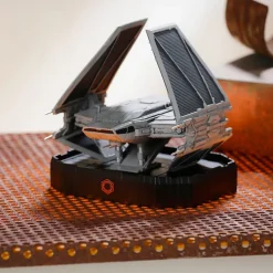 TIE Echelon Vehicle Figure with Light Effect – Star Wars: Galaxy's Edge